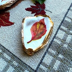 Fall painted Oyster Shell